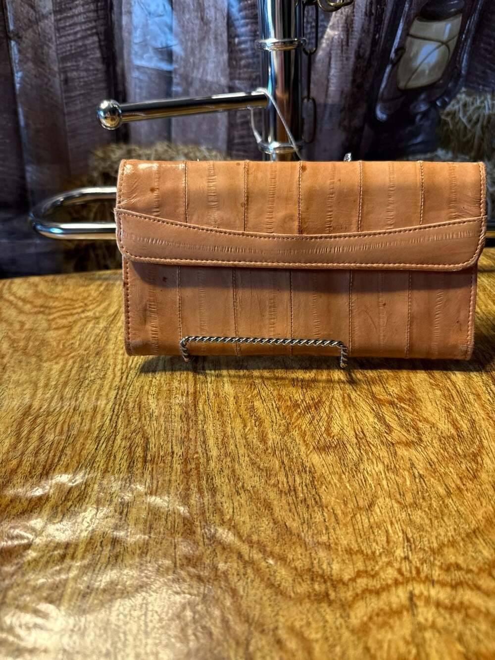 Vintage Ultimate Eel Skin Leather Bifold Clutch Wallet Tan